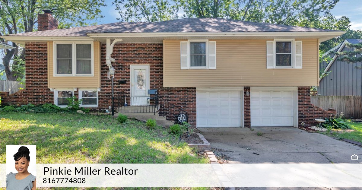 12805 Ewing Ave, Grandview, MO 64030